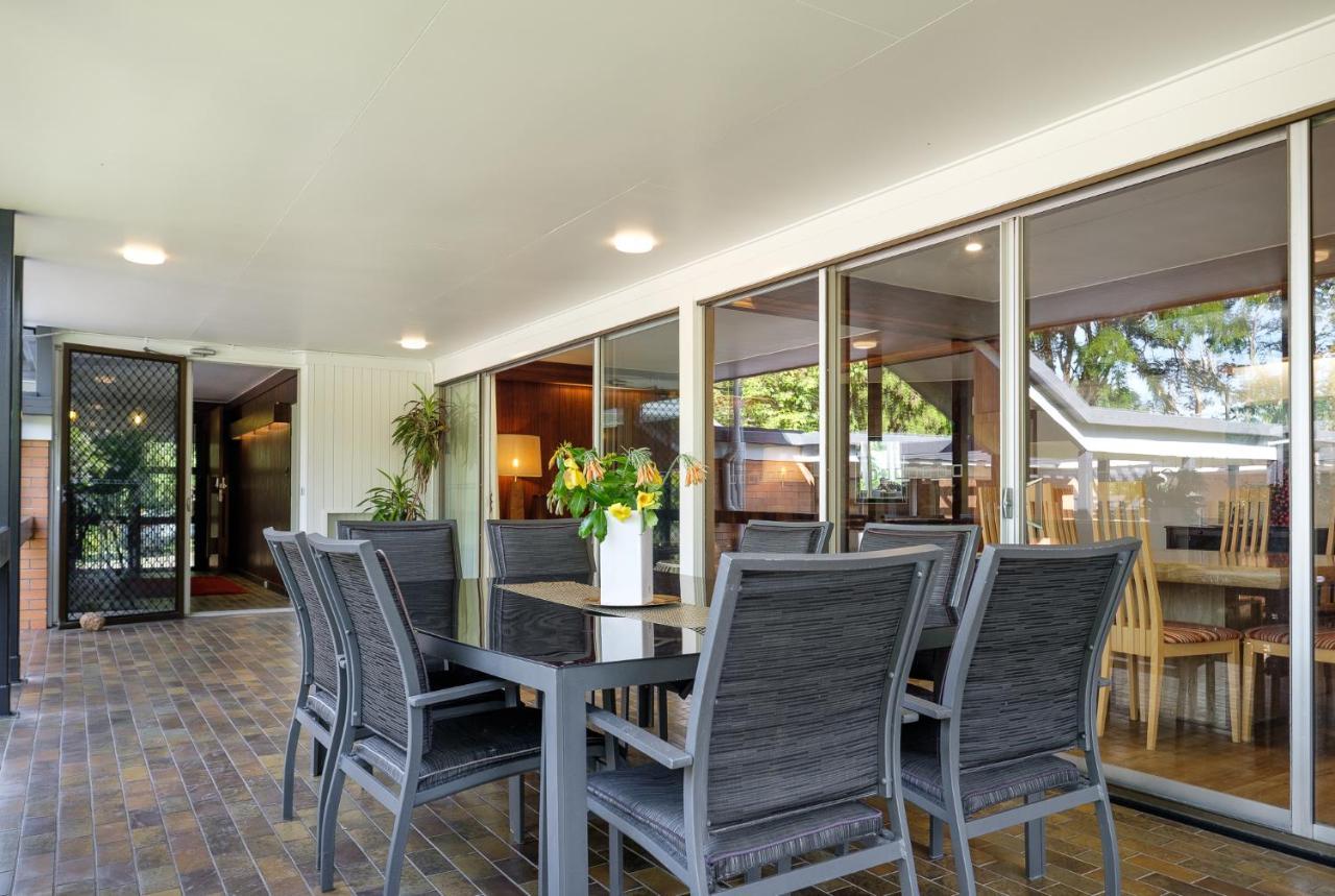 Spacious Hideaway Retreat, Brookfield, บริสเบน ภายนอก รูปภาพ